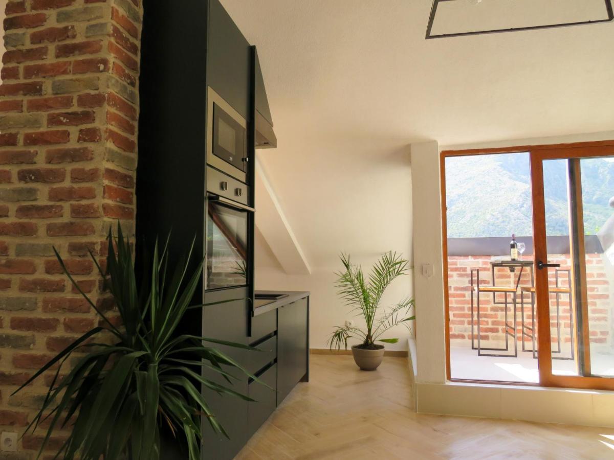 Mareta Loft Apartment Kotor Exterior foto